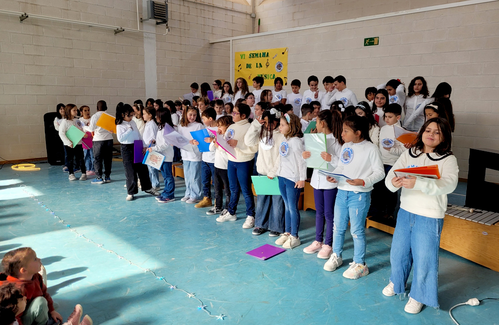 El CEIP �La Cruz� vivi� intensamente la sexta edici�n de su Semana de la M�sica
